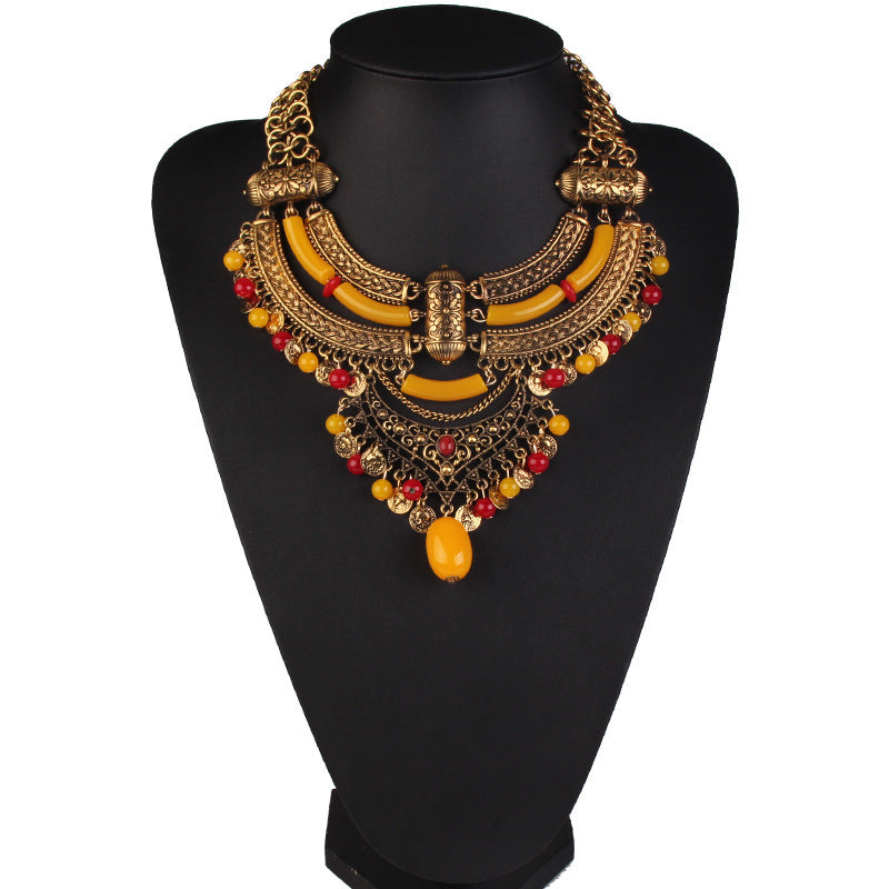 Fashion vintage pattern necklace